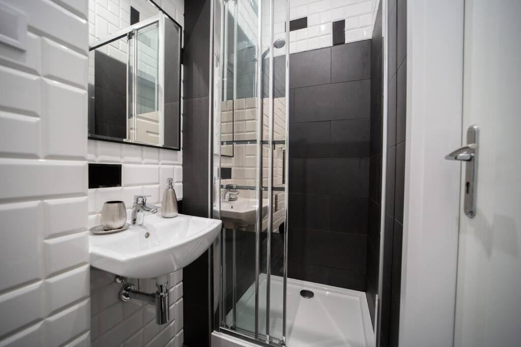 Alton Aleje Apartment 3 Varsavia Esterno foto